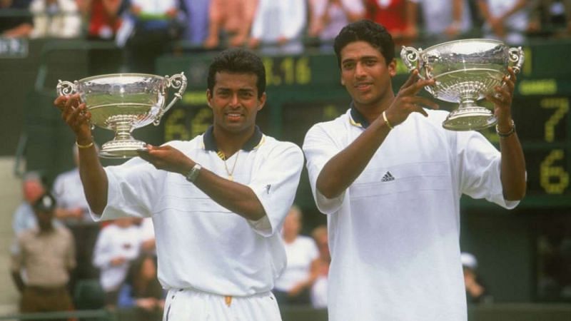 महेश भूपति और पेस विंबल्डन जीतने वाले पहले भारतीय टेनिस खिलाड़ी है।