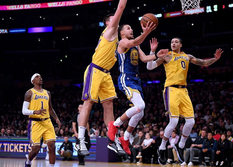 Golden State Warriors v Los Angeles Lakers