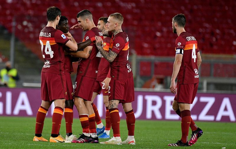 AS Roma take on Real Betis this weekend