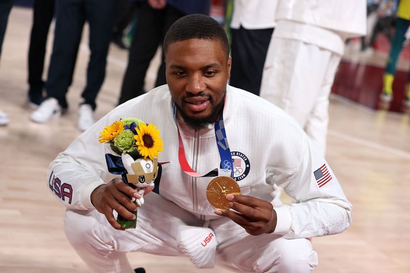 Men&#039;s Basketball Medal Ceremony: Day 15