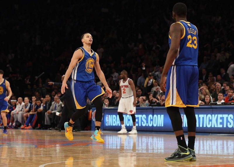 Stephen Curry of the Golden State Warriors against the New York Knicks [Source: San Francisco Chronicle]