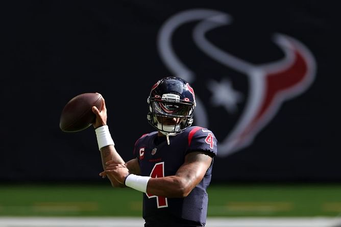 Deshaun Watson gets annoyed with incessant media attention: 'Why are y'all always filming me?'