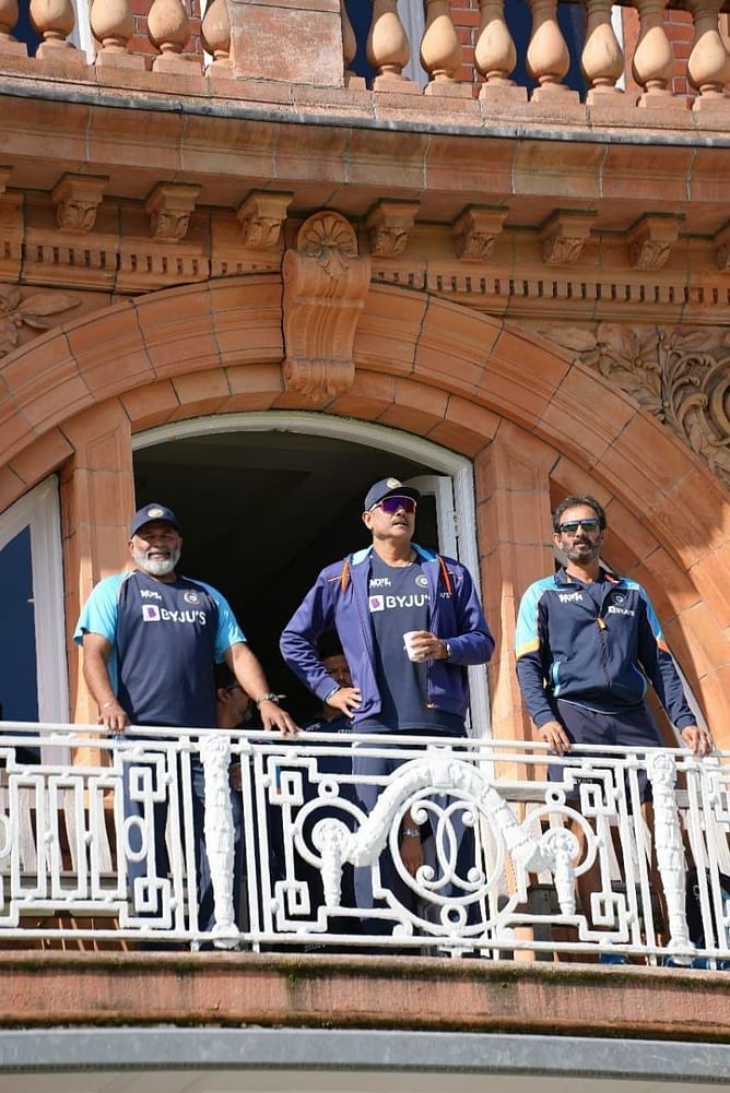 ENG vs IND 2021: "Good to be back" - Ravi Shastri gets nostalgic after landing in London