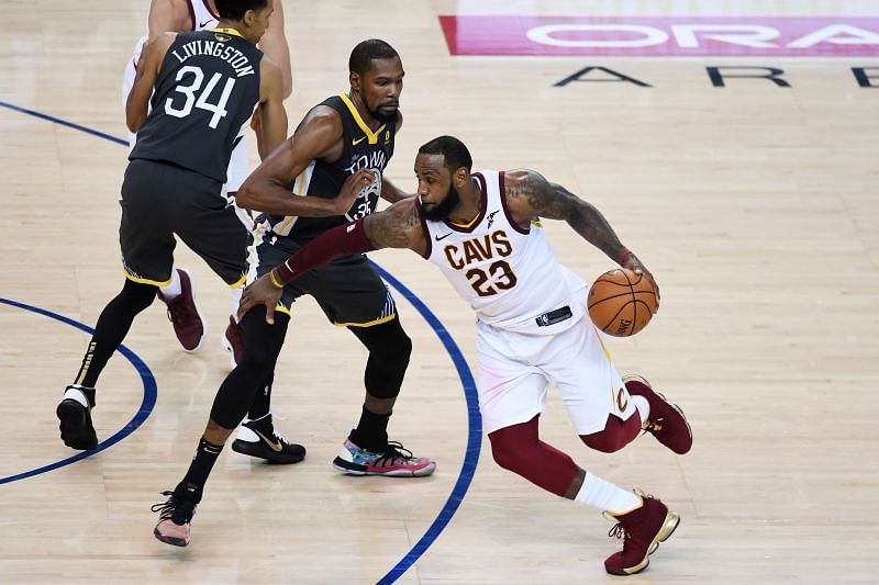 Photo of “He has no reason to be insulted because of Kevin Durant” Stephen A. Smith criticizes LeBron James’ reaction to ESPN’s best player vote