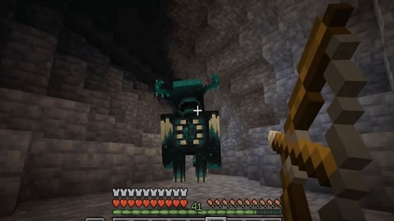 Preparing to attack the Warden in the Deep Dark biome (Image via Minecraft)