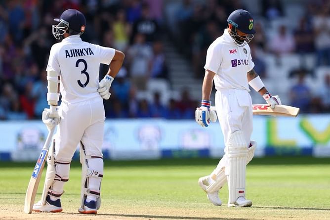 "Virat Kohli is trying to figure out ways to score runs" - Aakash Chopra on the difference between the Indian skipper and Joe Root