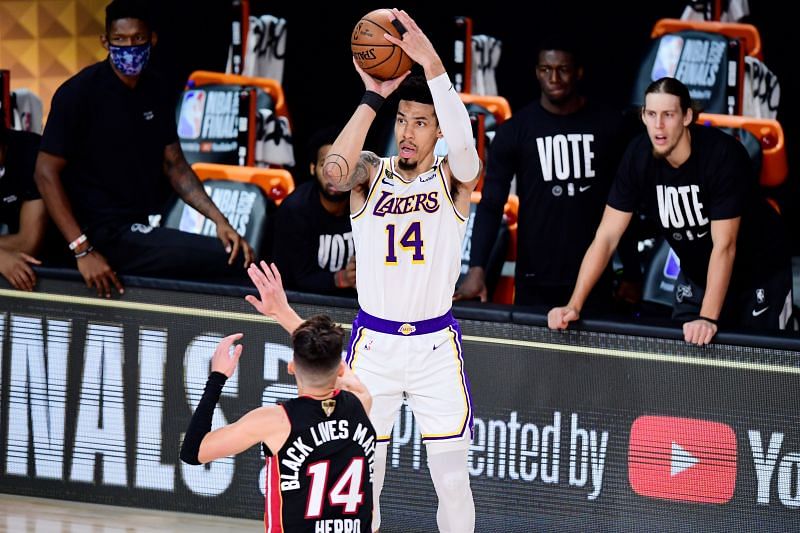 Danny Green shoots a three in the 2020 NBA Finals - Game Six