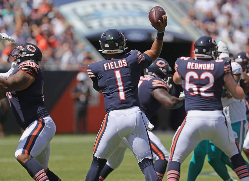 Chicago Bears QB Justin Fields makes his NFL debut.