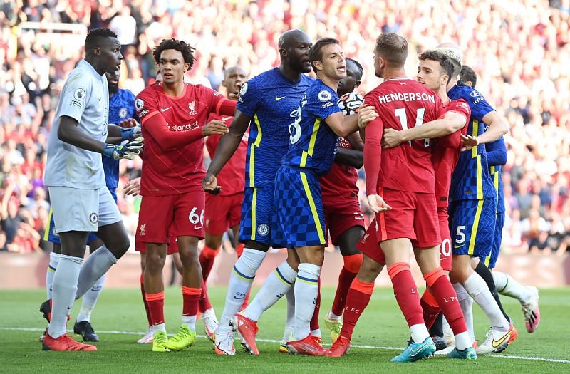 Liverpool and Chelsea played out a battling 1-1 draw at Anfield.