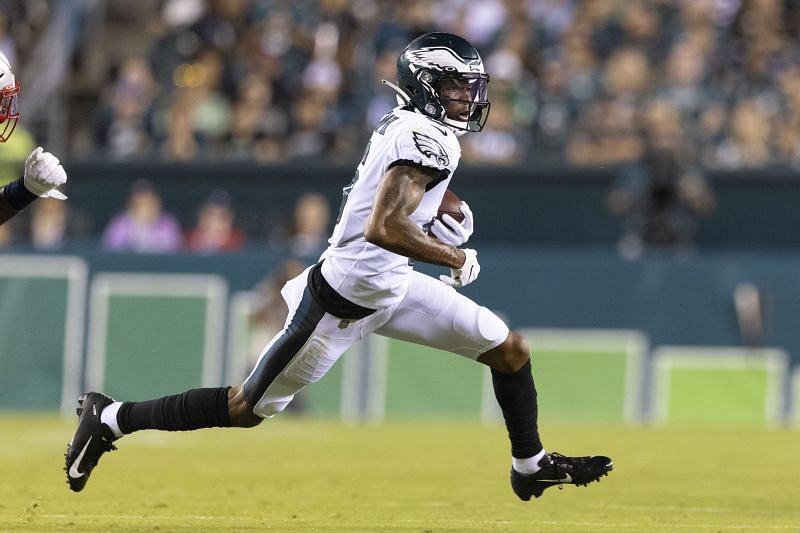 Eagles rookie DeVonta Smith has a knee injury; how long will he be