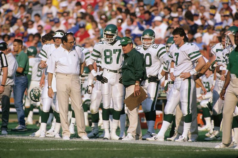 Former Jets head coach -Joe Walton - New York Jets v Los Angeles Rams