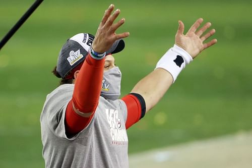 Patrick Mahomes celebrates winning the AFC Championship v Josh Allen's Buffalo Bills