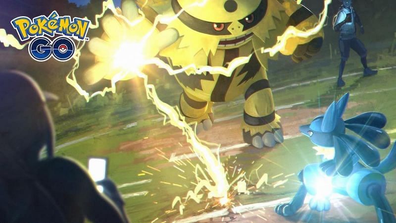 An Electivire battling in Pokemon GO. (Image via Niantic)