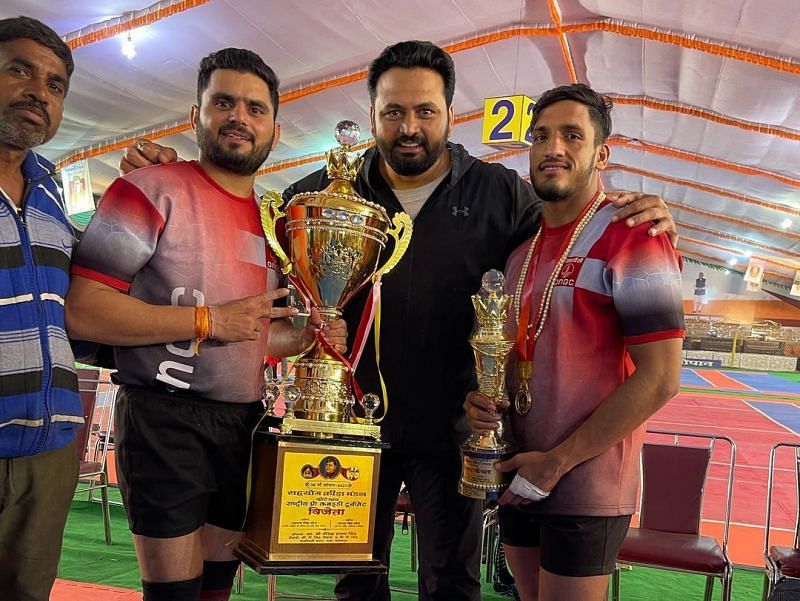 Meetu Sharma (right) could be the costliest new recruit in PKL Auction 2021.