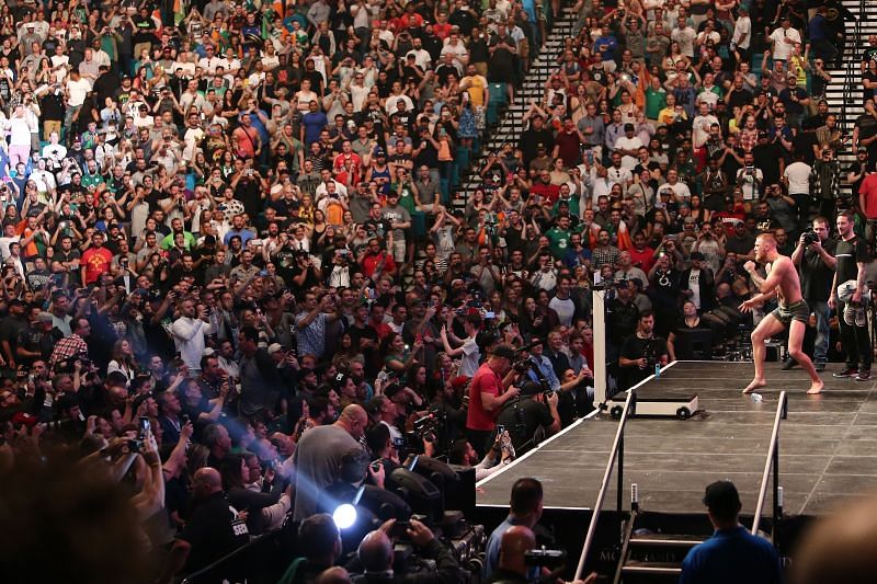 UFC 196: Weigh-ins