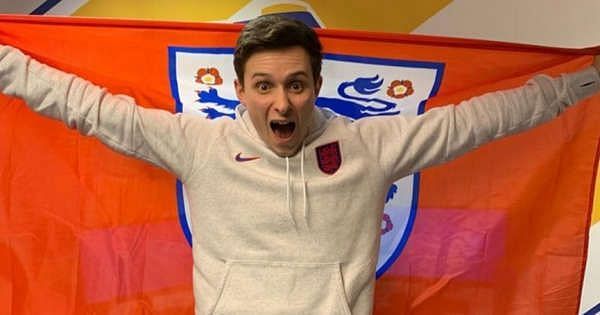 Tom Leese has represented England&#039;s national FIFA eSports team (Image via Instagram/hashtagtom_)