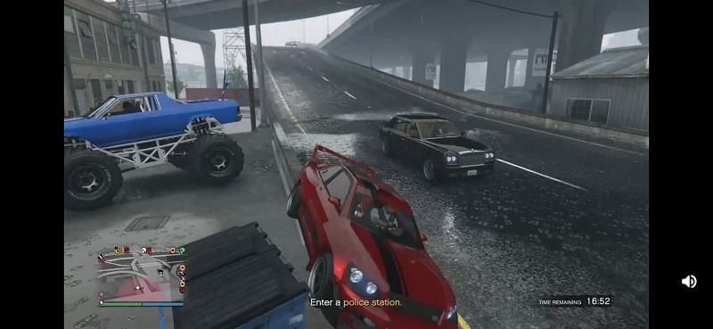 The other player decides to get closer (Image via Rockstar Games)