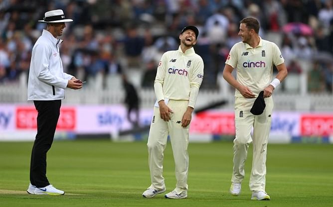 "A very negative or defensive decision" - VVS Laxman on Joe Root opting to bowl first at Lord's