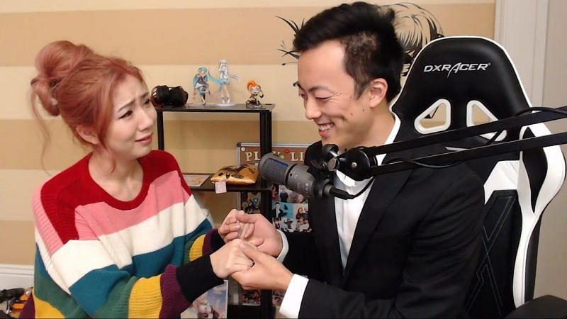 Streamers fuslie and Edison Park&#039;s iconic live stream proposal (Image via Frizen on YouTube)