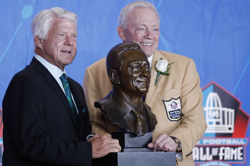 Jimmy Johnson and Jerry Jones at the Hall of Fame Enshrinement Ceremony