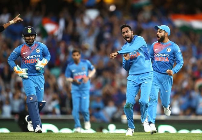 Krunal Pandya returns to India after quarantining in Sri Lanka