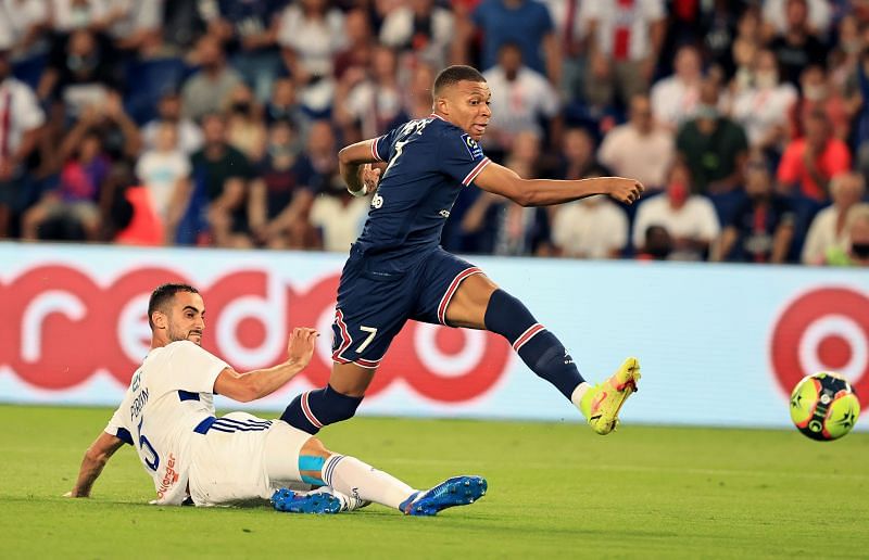 Manchester United could enter the race for Kylian Mbappe next summer
