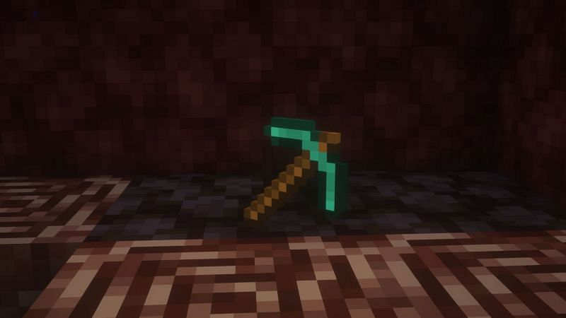 Players should use diamond or Netherite pickaxe (Image via Minecraft)