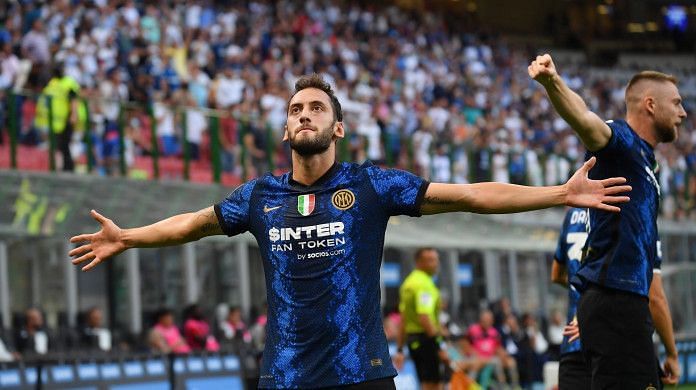 Calhanoglu charmed the Inter fans with a cracker of a debut!