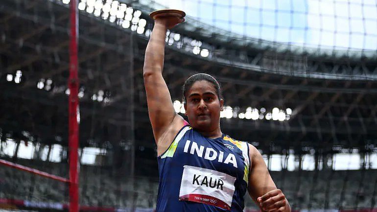 Kamalpreet Kaur in action during the women&#039;s discus throw qualification round at the Tokyo Olympics (Credits: Joy Bhattacharya Twitter)