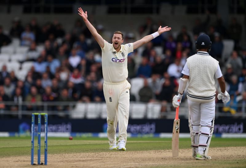 Ollie Robinson appeals after trapping Rohit Sharma in front on Day 3 of the Headingley Test
