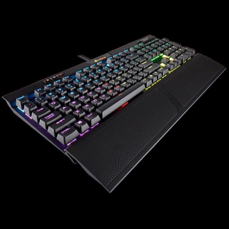 CORSAIR K70 MX Red