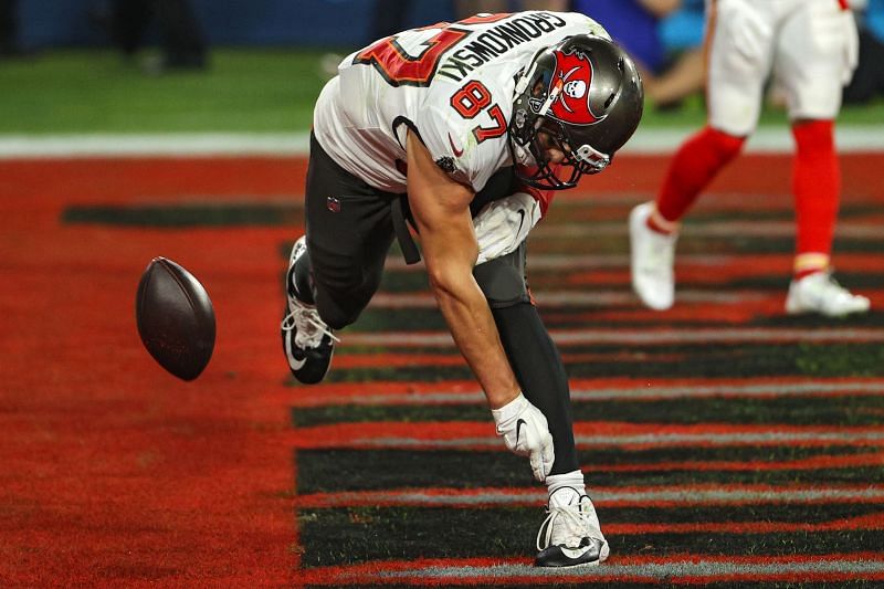 Tampa Bay Buccaneers tight end Rob Gronkowski (87) spikes the football  after his 2-yard touchdo …