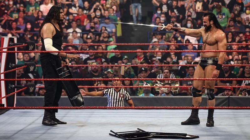 दिग्गज WWE सुपरस्टार्स काफी समय से नजर नहीं आ रहे हैं , तो हाल ही में कुछ ने वापसी की है
