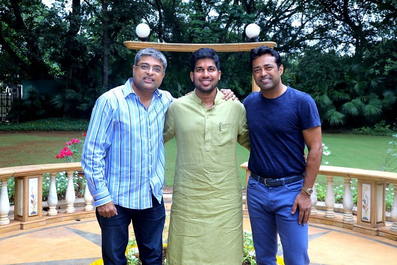 Leander Paes with the founder of Sporjo G Srinivvasan and investor Punit Balan.