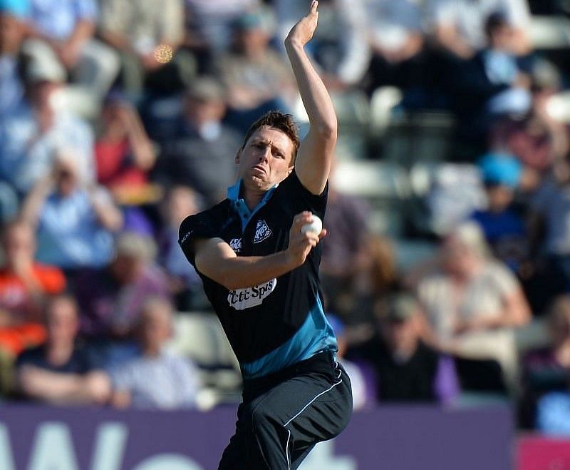 मैट हेनरी न्यूजीलैंड के जबरदस्त तेज गेंदबाज हैं
