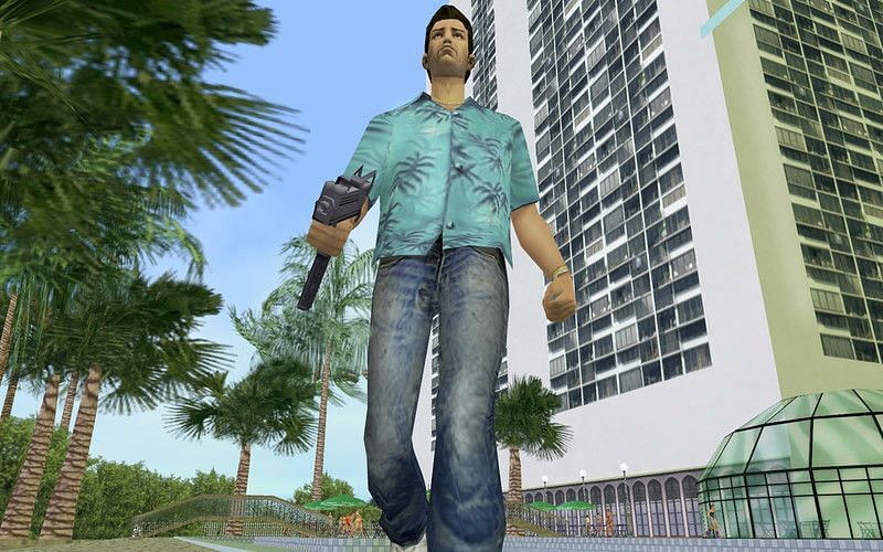 Tommy Vercetti certainly has a loud preference in his clothing (Image via Rockstar Games)