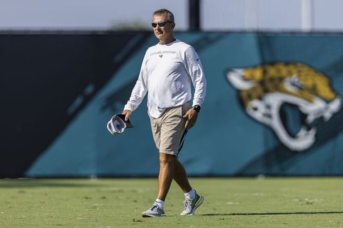 3 Ways Jimmy Johnson helped Urban Meyer choose the NFL over College Football