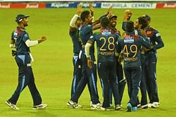 18 Sri Lankan players sign national contracts, Angelo Mathews not in list