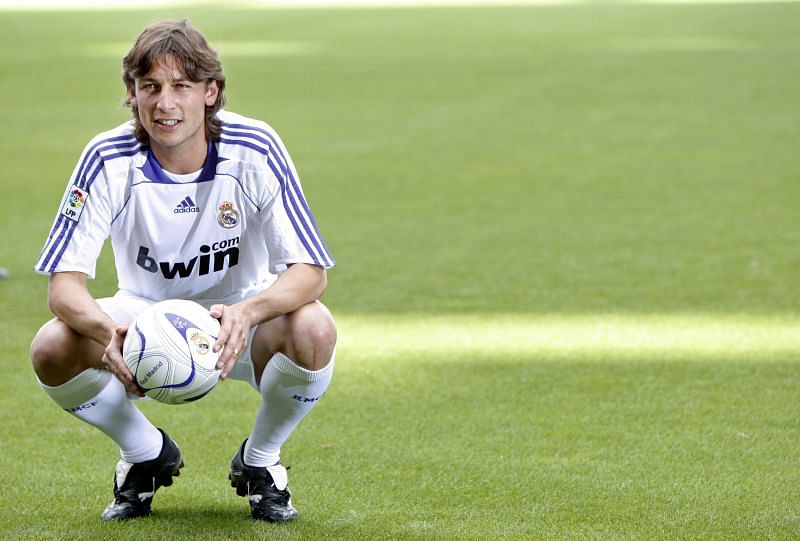 Heinze joined Real Madrid in 2007 after falling out with Sir Alex Ferguson