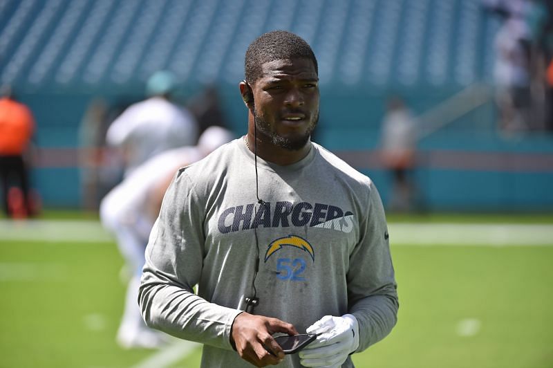 Denzel Perryman preparing on gameday as a Los Angeles Charger