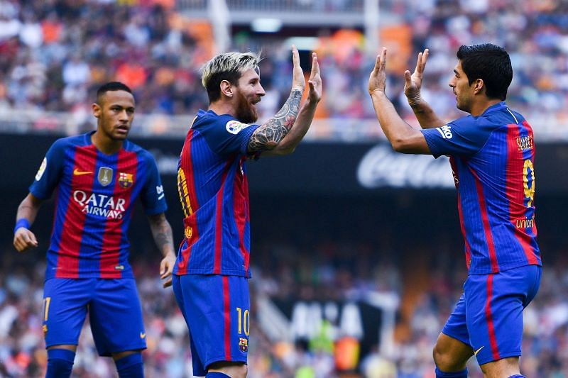 Lionel Messi (centre) and Neymar (left) are two of the best South American footballers in the world now.