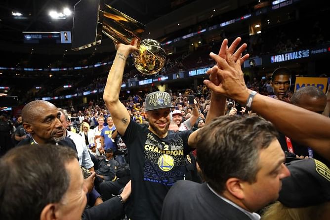 5 records Stephen Curry could break in the 2021-22 NBA Season