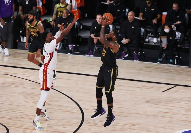 LeBron James #23 of the LA Lakers shoots.