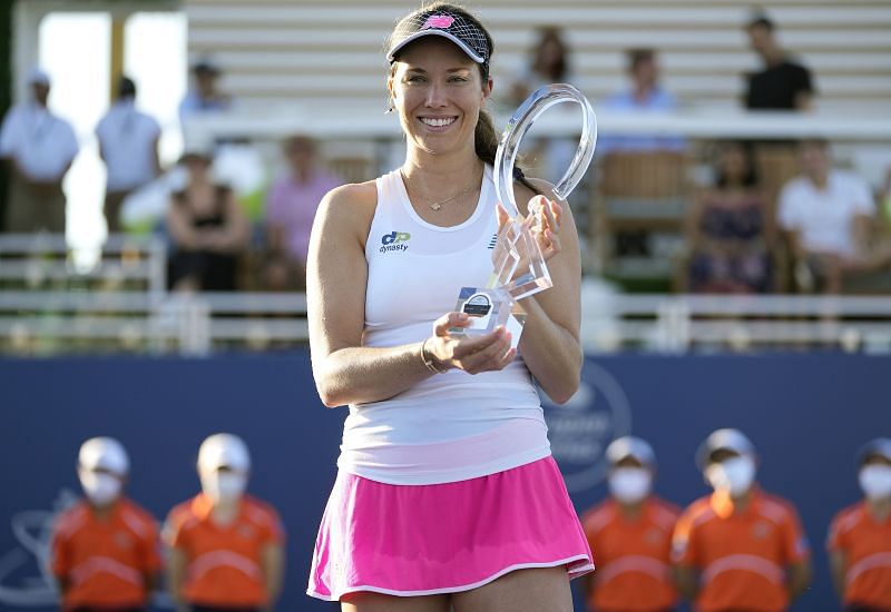 Montreal 2021 Danielle Collins Vs Jil Teichmann Preview Head To Head Prediction National Bank Open [ 550 x 800 Pixel ]