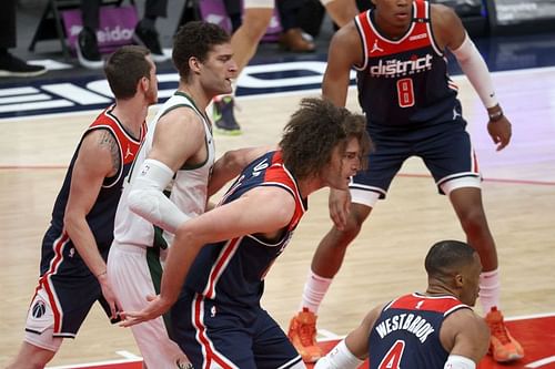 Lopez Brothers during Milwaukee Bucks v Washington Wizards