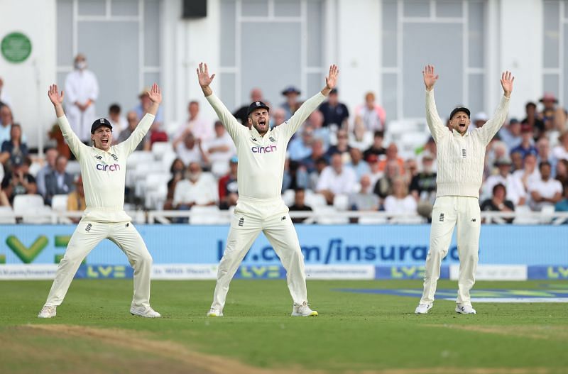 England v India - First LV= Insurance Test Match: Day One
