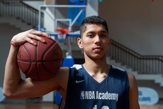 "Devin Booker, his mid-range game is amazing" - NBA Academy India graduate Riyanshu Negi reveals he wants to model his game around the Phoenix Suns star