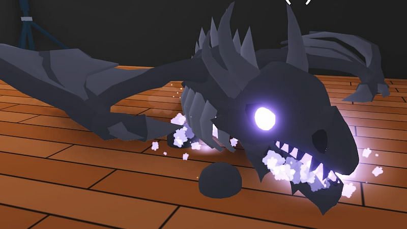 The Shadow Dragon pet in Adopt Me! (Image via Roblox Corporation)