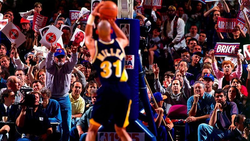 Reggie Miller at the line against the Knicks [Photo by Noren Trotman/NBAE/Getty Images]