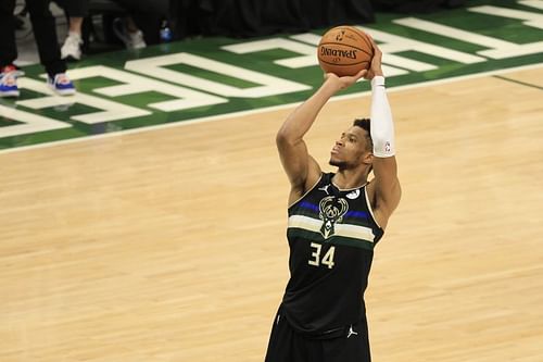 Giannis Antetokounmpo #34 of the Milwaukee Bucks shoots a free throw.